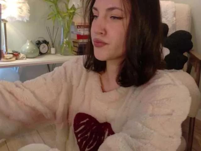 Offline -Your-Michelle- on BongaCams