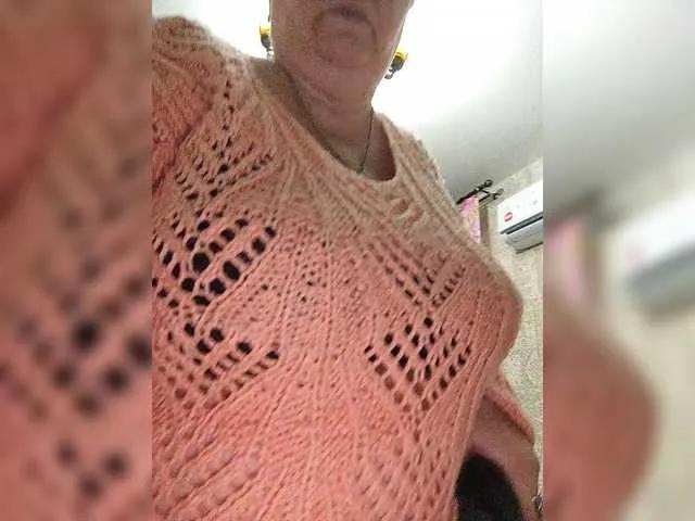 Alena61 on BongaCams