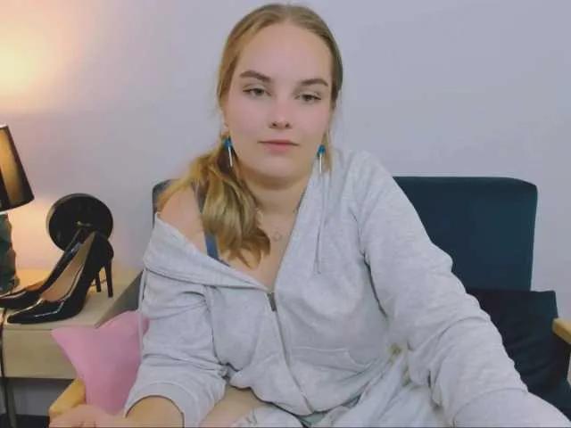 Offline AlicePretty69 on BongaCams