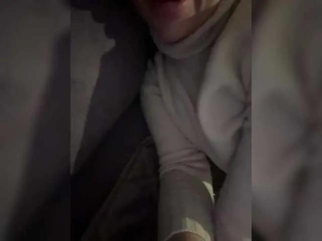 Angel-VICT0RY on BongaCams