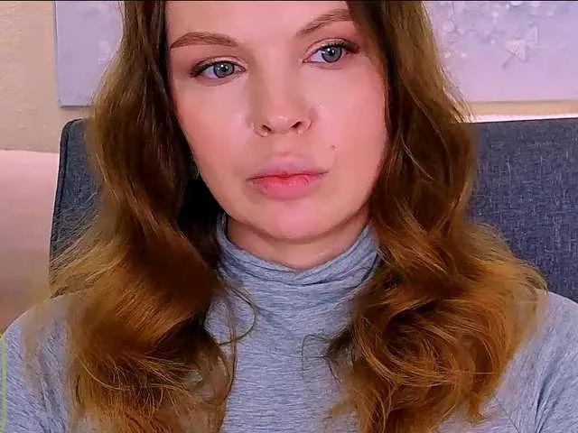 Offline AureliaFly on BongaCams