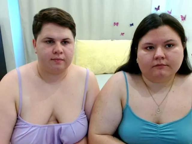 BeckyAndEllen on BongaCams