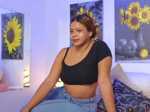 Briana-giil on BongaCams