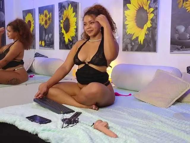 Briana-giil on BongaCams