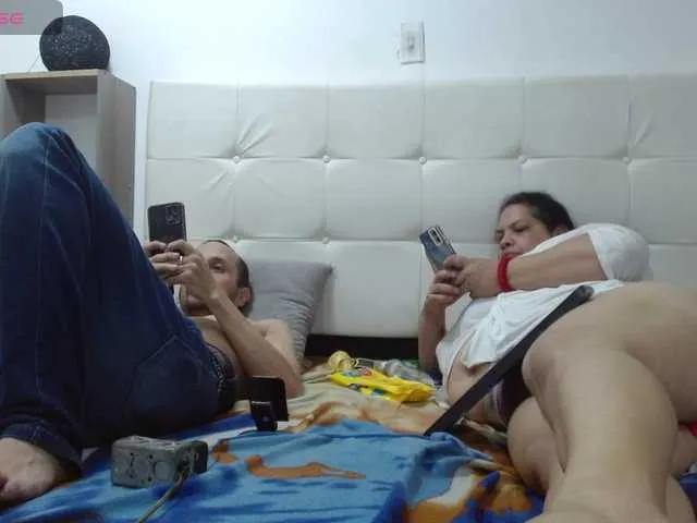 CandyandJhon on BongaCams