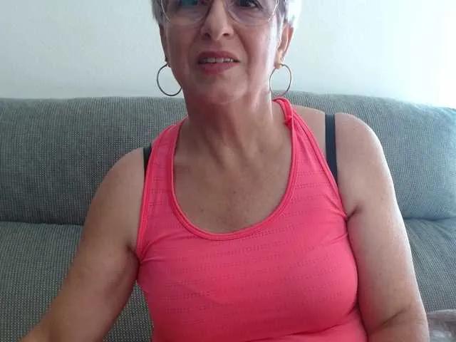 Offline canitas69 on BongaCams