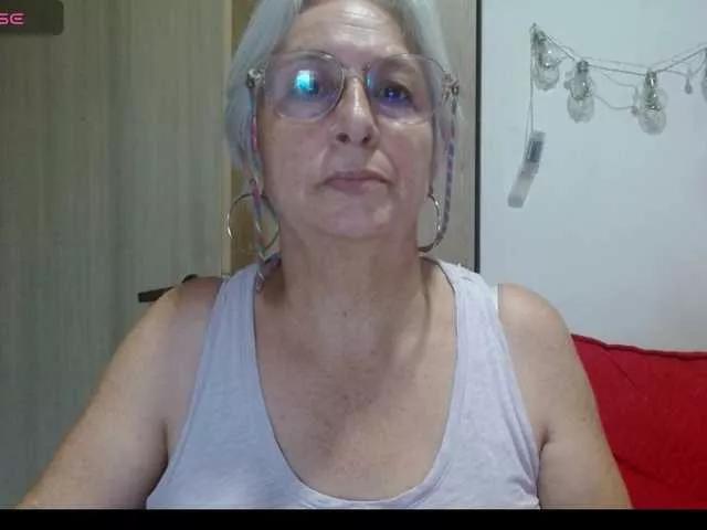 Offline canitas69 on BongaCams