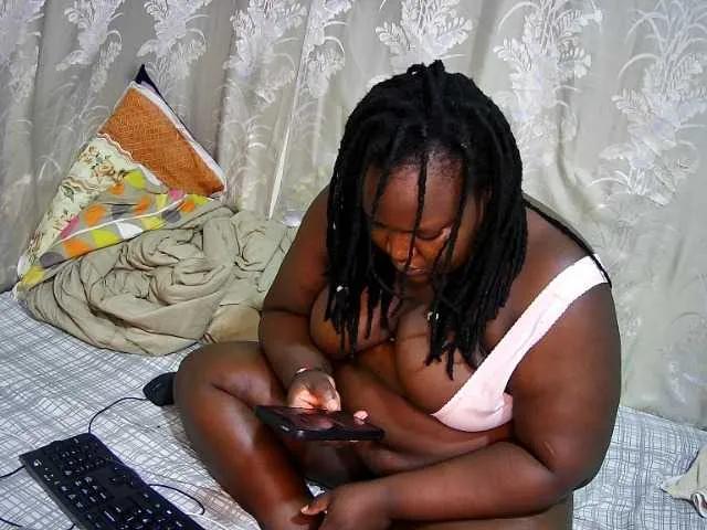 Freechat chubby-pritty on BongaCams