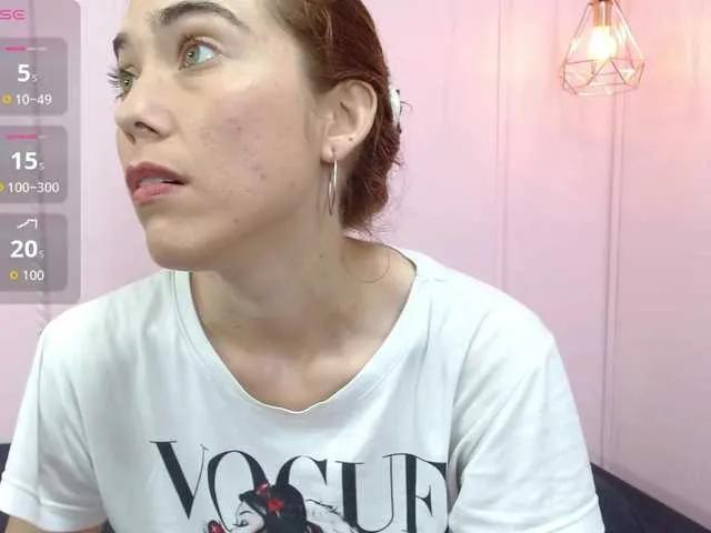 Offline cintia7cute on BongaCams