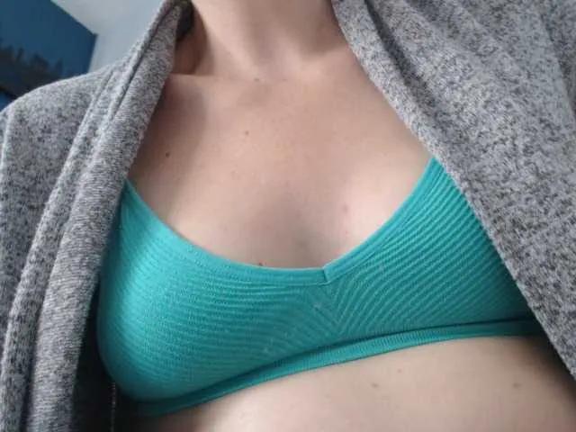 cleophee on BongaCams