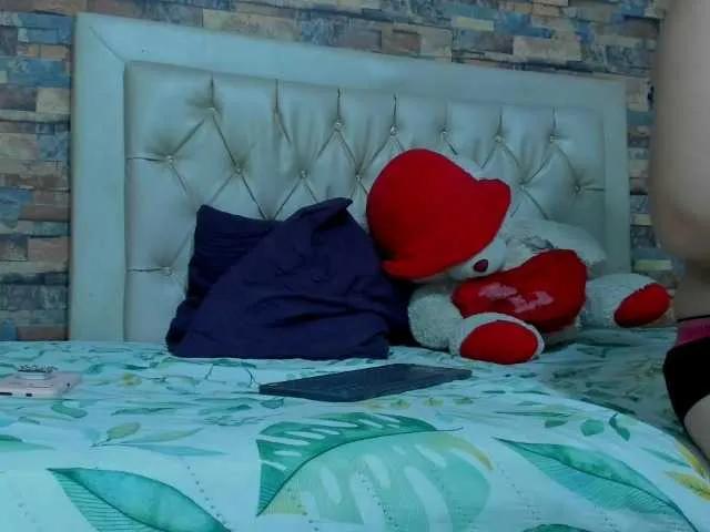 cumloves on BongaCams