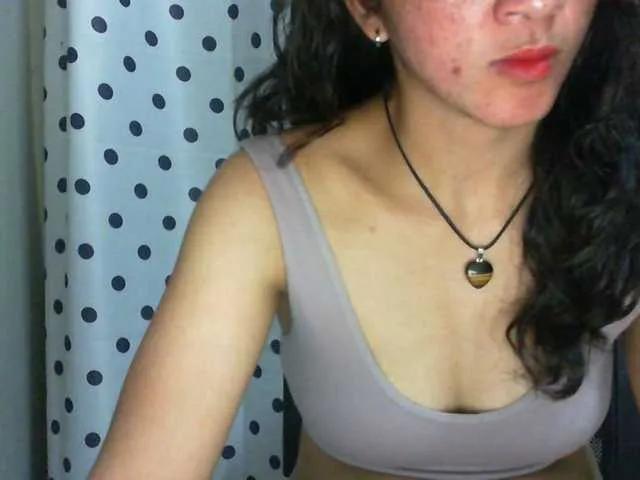 Cyah2 on BongaCams
