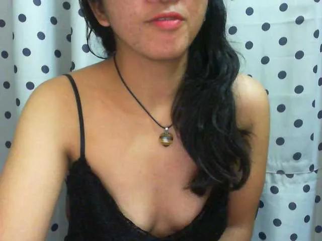 Cyah2 on BongaCams