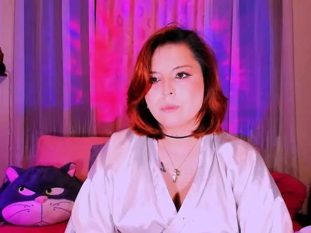 Freechat daphnesweet on BongaCams