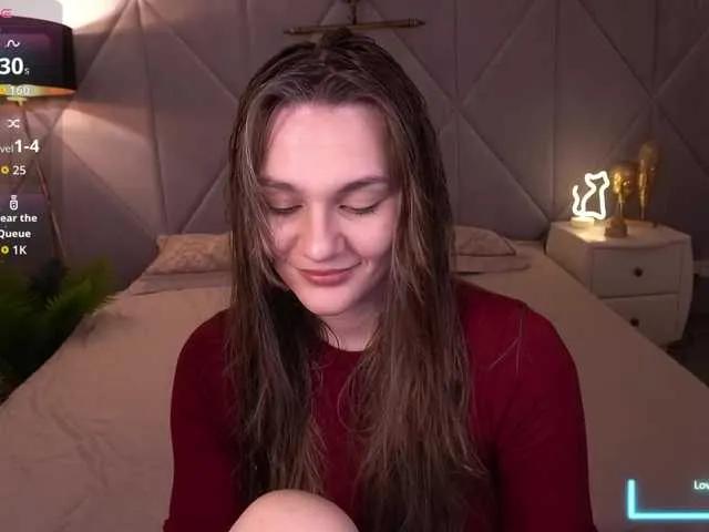 DiamondGoldie — Sometimes I want to be bossed around, sometimes I just want to be pampered and slowly made to tremble... And who will you be for me today - a strict teacher or a generous daddy? 