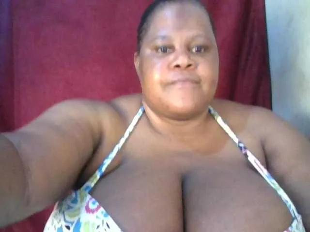 Ebonymagixs on BongaCams