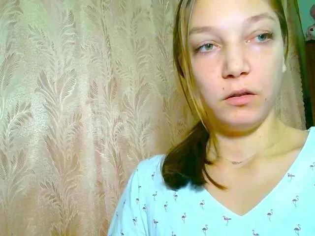 EmillyExtasy on BongaCams