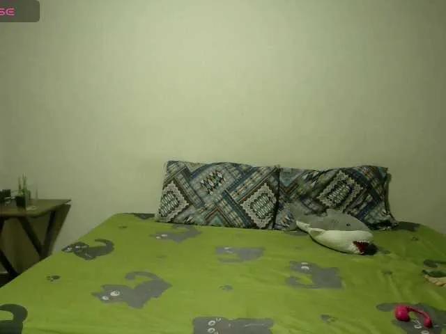 Offline emmaherby1 on BongaCams