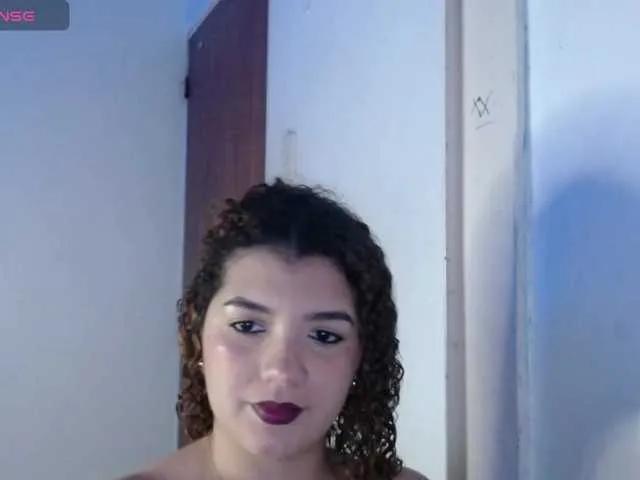 Fiorela on BongaCams