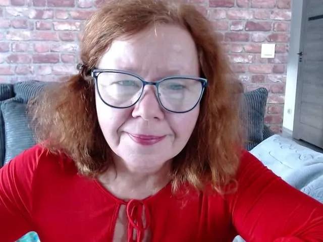 flirty-adele on BongaCams