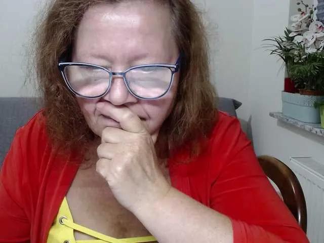 flirty-adele on BongaCams