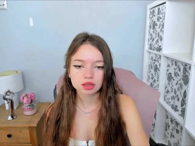 GraceShow on BongaCams