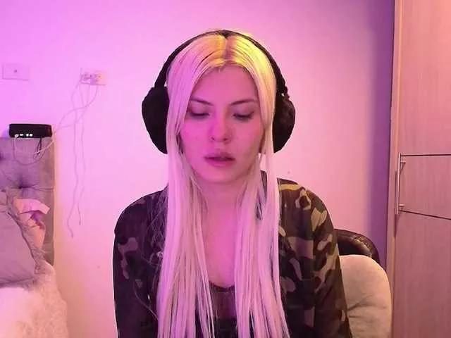 hanystoned on BongaCams