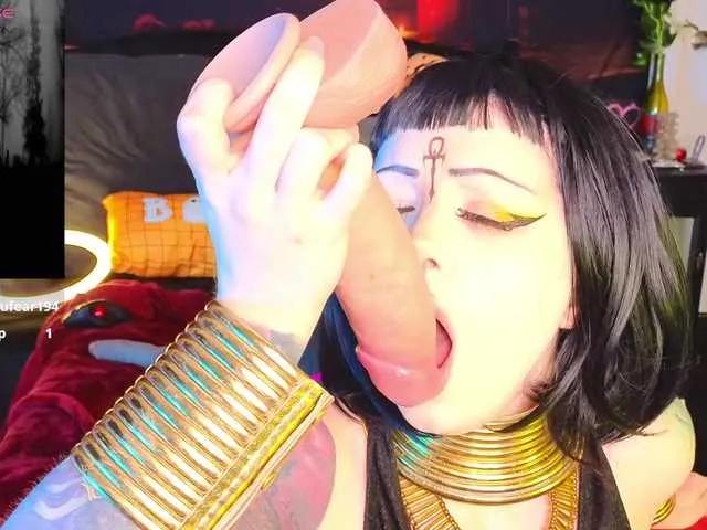 Offline Iveyandjames on BongaCams