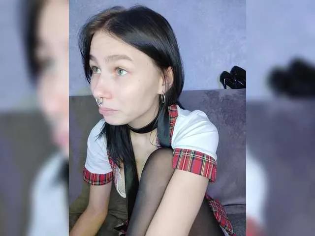 Offline JennyDooley on BongaCams