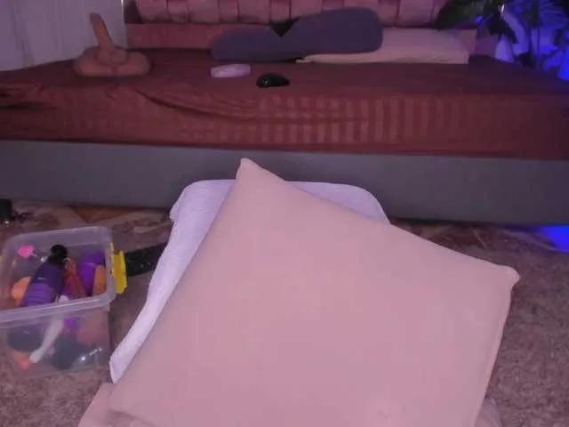 Offline Kahia-swt on BongaCams