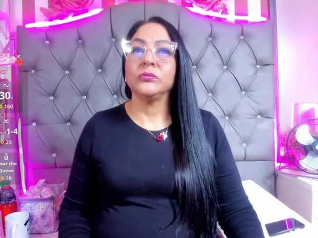 Keyla-Ruiz on BongaCams