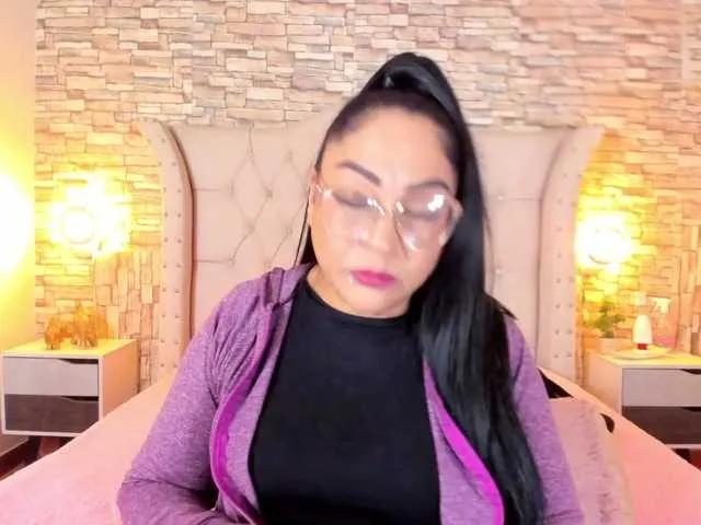 Keyla-Ruiz on BongaCams