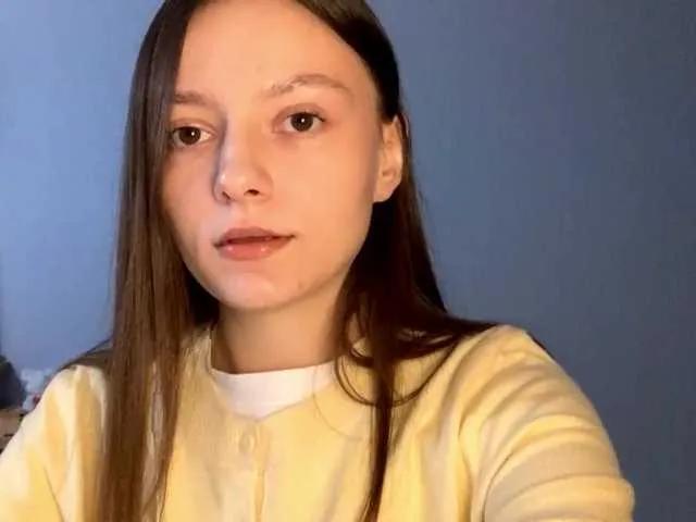 Offline KittieRusu on BongaCams