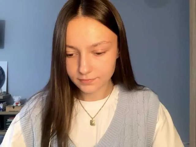 Offline KittieRusu on BongaCams