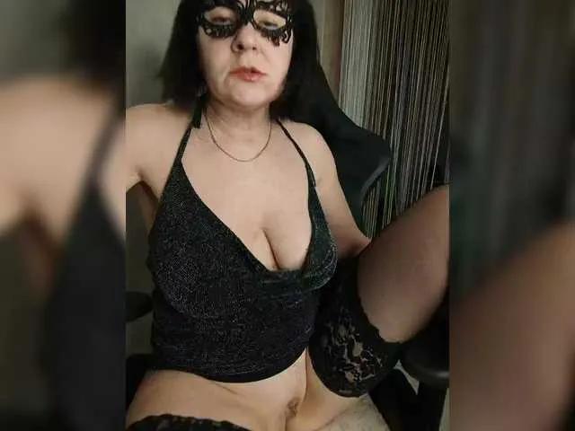 Freechat lana-lubov on BongaCams