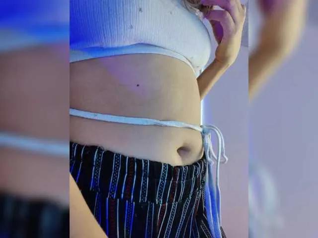 Offline LarisaMaia on BongaCams