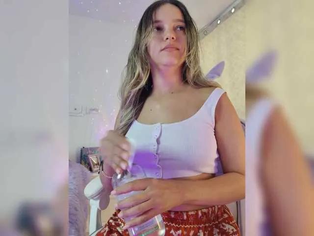 Offline LarisaMaia on BongaCams