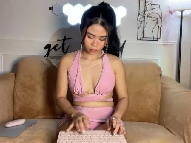 LilyJelly on BongaCams