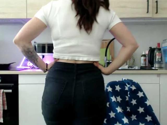 LorennePlay on BongaCams