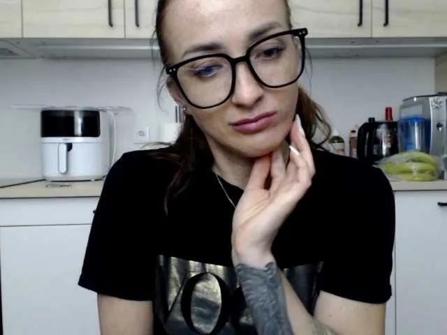 LorennePlay on BongaCams
