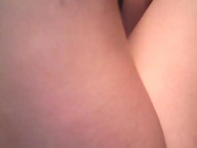 lovelyshantal on BongaCams