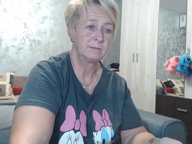 LovePinkLilli on BongaCams