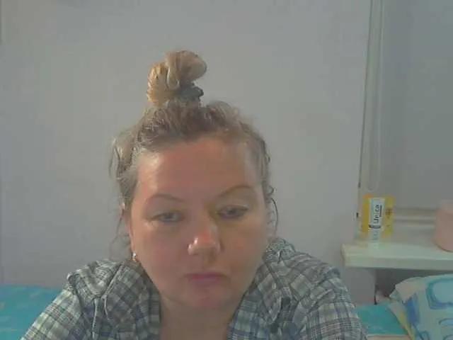 Freechat LucyAlexis on BongaCams