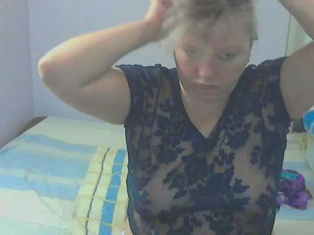 Freechat LucyAlexis on BongaCams