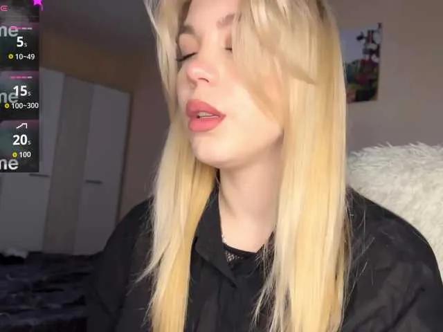 maksisisia on BongaCams