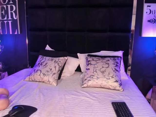 MarianaaSantos on BongaCams