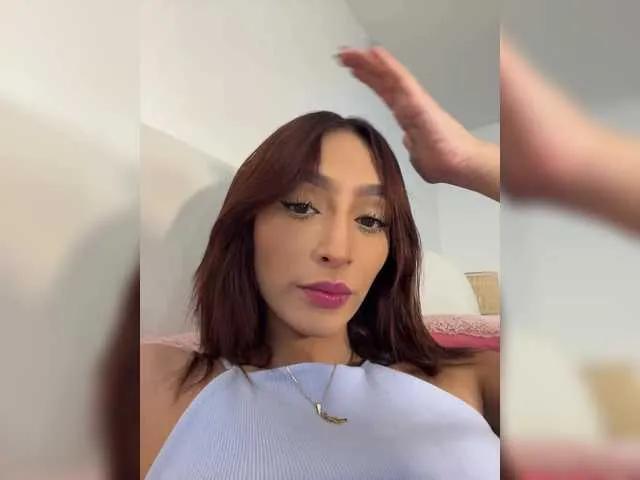 Offline Megan-Holly on BongaCams