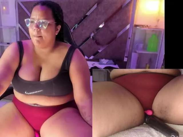 Offline MhiaRey on BongaCams