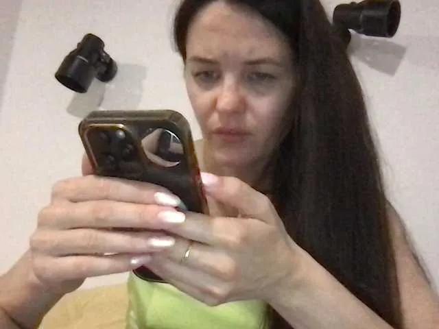 Offline MilaBi-192569 on BongaCams