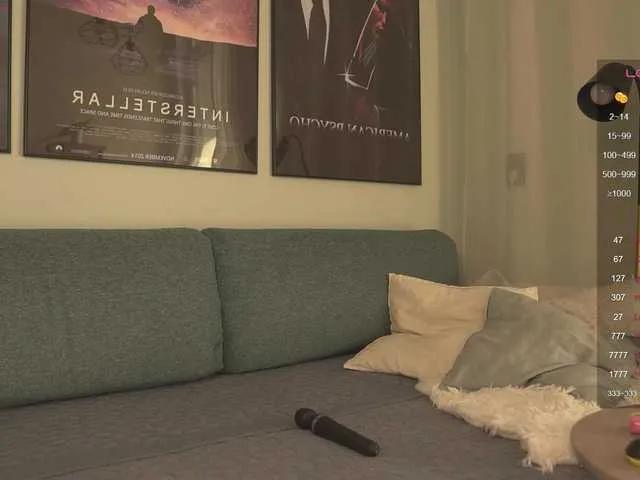 MiraWair on BongaCams